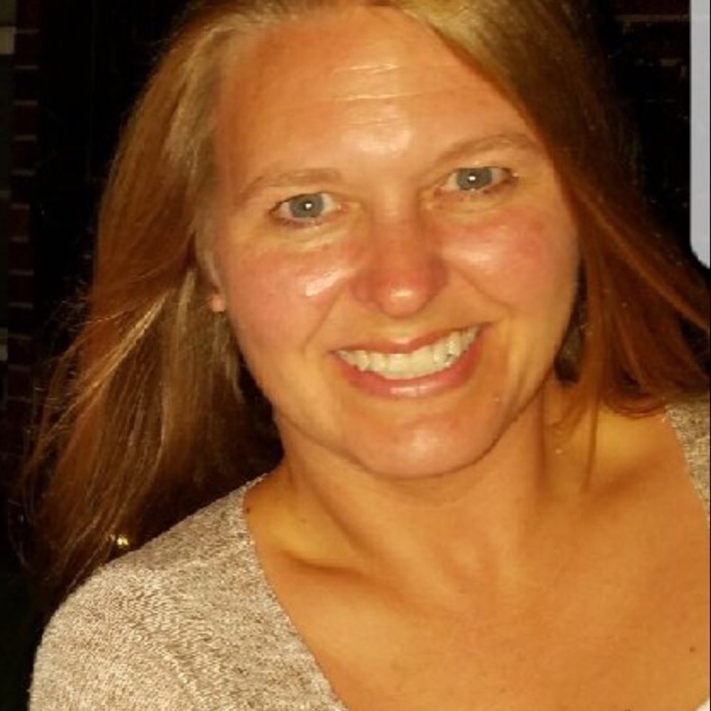 Meet your Posher, Debbie